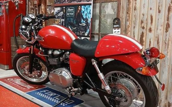 Gebrauchtmotorrad Triumph Thruxton - Bild 2