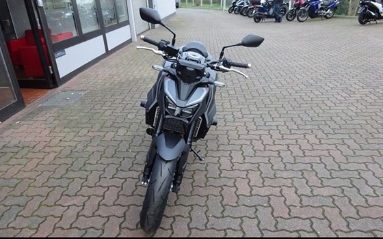 Neufahrzeug Honda CB750 Hornet - Bild 6