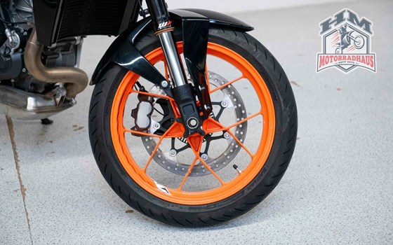 Gebrauchtmotorrad KTM 690 Duke R - Bild 13