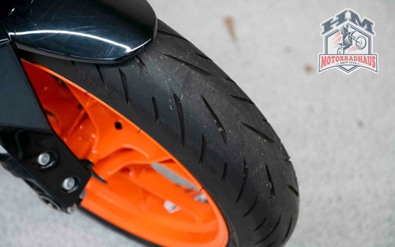 Gebrauchtmotorrad KTM 690 Duke R - Bild 14