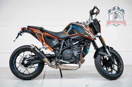 KTM 690 Duke