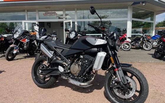 Neufahrzeug Husqvarna Svartpilen 801 - Bild 2