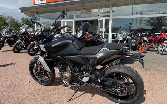 Neufahrzeug Husqvarna Svartpilen 801 - Bild 7