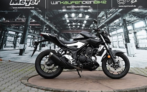 Gebrauchtmotorrad Yamaha MT-03 - Bild 1