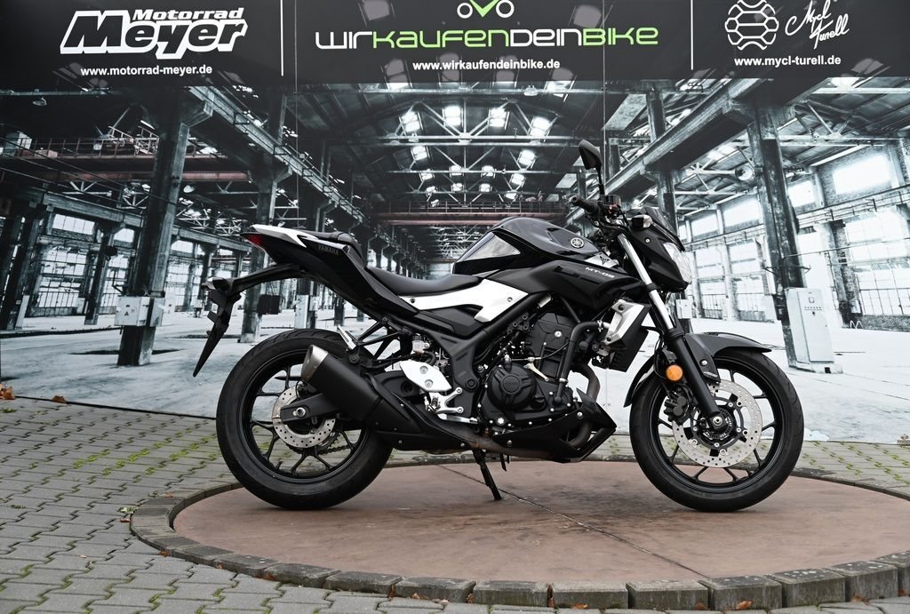 Yamaha MT-03 