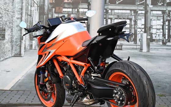 Gebrauchtmotorrad KTM 1290 Super Duke R EVO - Bild 10