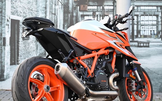 Gebrauchtmotorrad KTM 1290 Super Duke R EVO - Bild 12