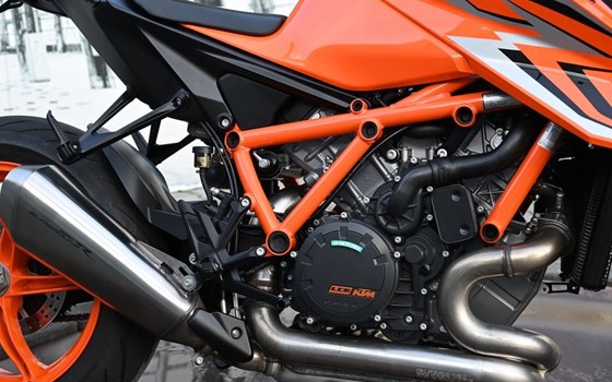 Gebrauchtmotorrad KTM 1290 Super Duke R EVO - Bild 7