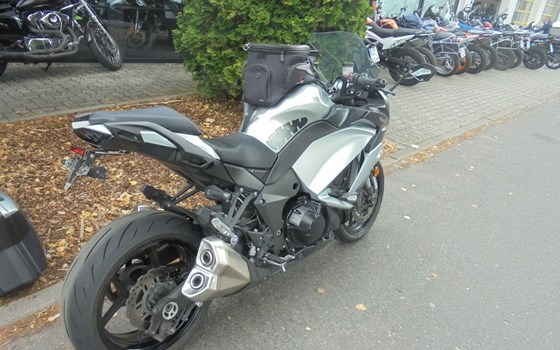 Gebrauchtmotorrad Kawasaki Z1000SX - Bild 3