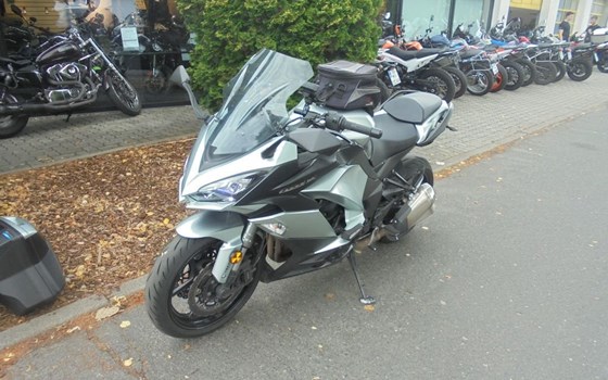 Gebrauchtmotorrad Kawasaki Z1000SX - Bild 8