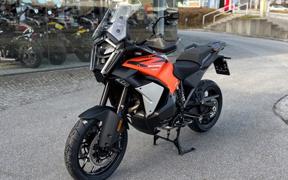 Neufahrzeug KTM 1390 Super Adventure S EVO - Bild 13