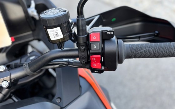 Neufahrzeug KTM 1390 Super Adventure S EVO - Bild 21