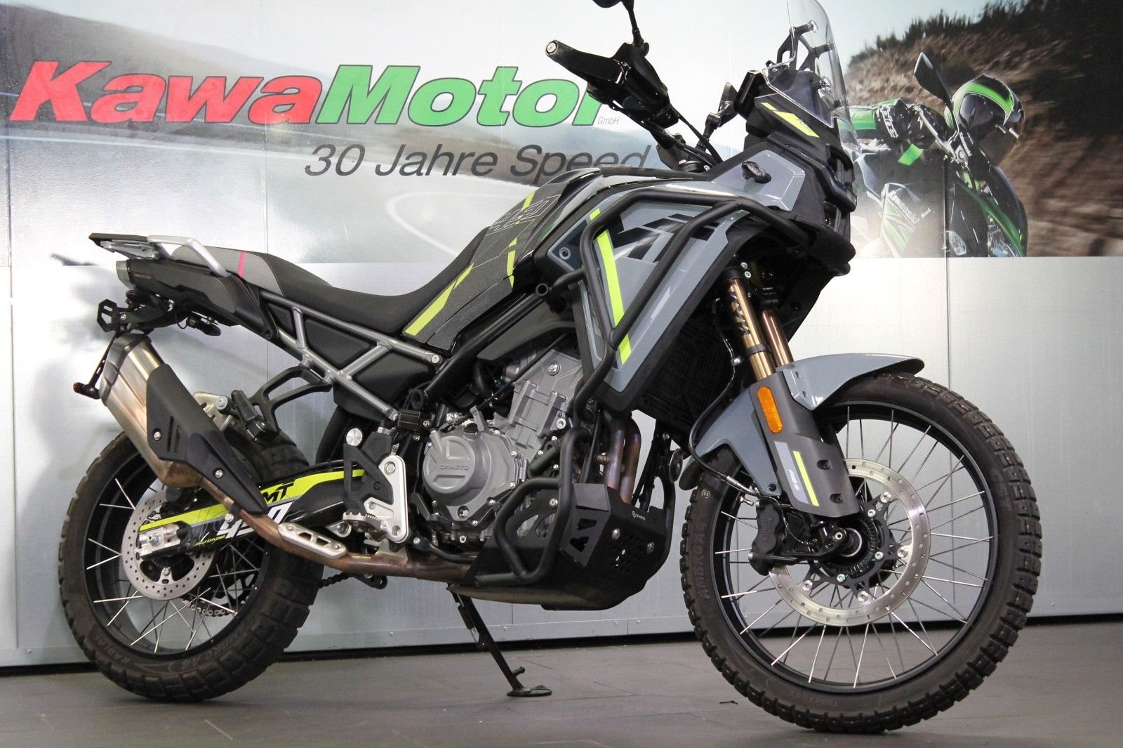 CFMOTO 450MT 