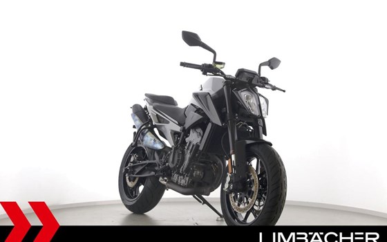 Gebrauchtmotorrad KTM 790 Duke - Bild 2