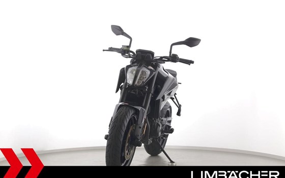 Gebrauchtmotorrad KTM 790 Duke - Bild 3