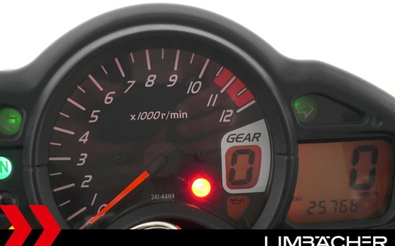 Gebrauchtmotorrad Suzuki SFV 650 Gladius - Bild 12