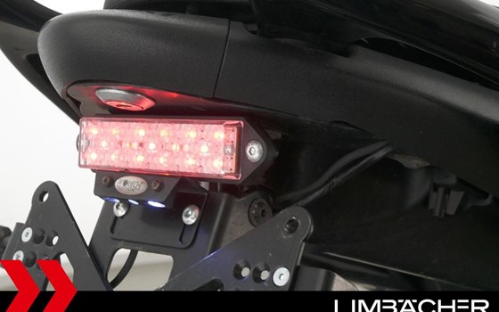 Gebrauchtmotorrad Suzuki SFV 650 Gladius - Bild 18