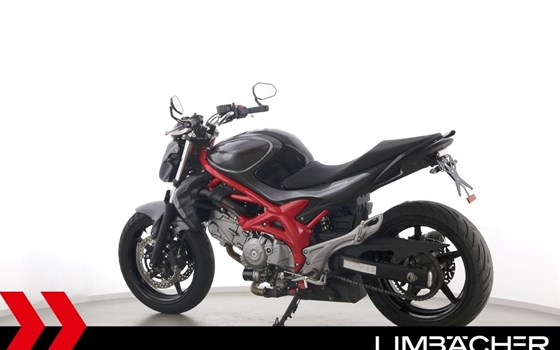 Gebrauchtmotorrad Suzuki SFV 650 Gladius - Bild 6