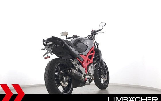 Gebrauchtmotorrad Suzuki SFV 650 Gladius - Bild 8