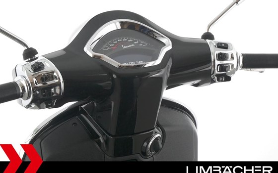 Gebrauchtmotorrad Vespa GTS 125 Super - Bild 14