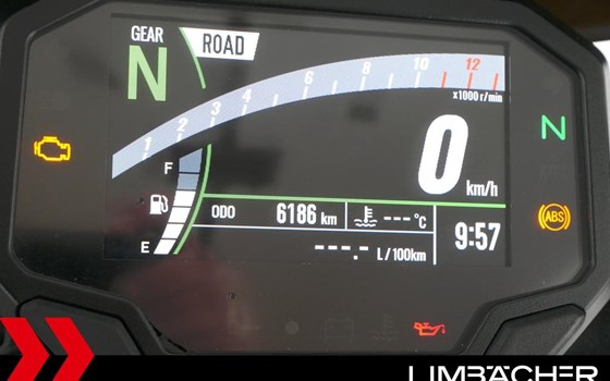 Gebrauchtmotorrad Kawasaki Z900 - Bild 12