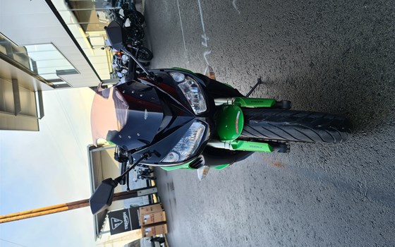 Gebrauchtmotorrad Kawasaki Z1000SX - Bild 4