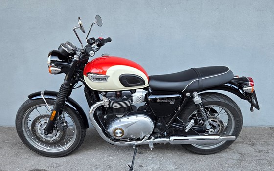 Gebrauchtmotorrad Triumph Bonneville T100 - Bild 2