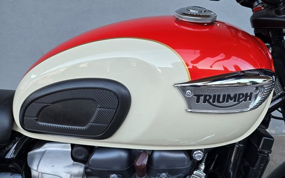 Gebrauchtmotorrad Triumph Bonneville T100 - Bild 3