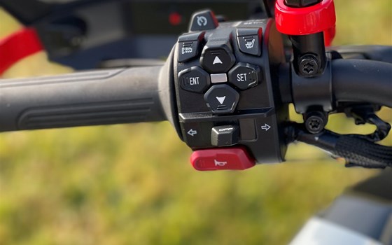 Neufahrzeug QJ Motor SRT 900 SX - Bild 7