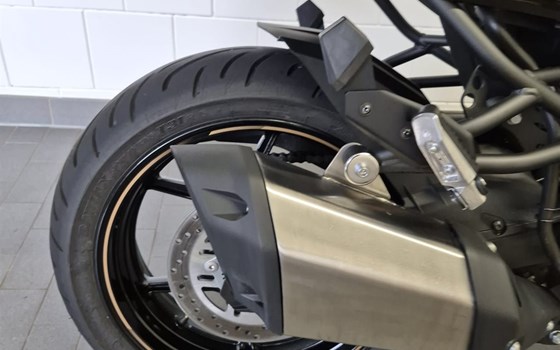 Gebrauchtmotorrad Kawasaki Versys 1100 SE - Bild 9