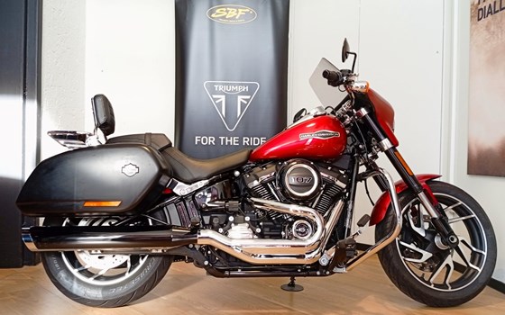 Gebrauchtmotorrad Harley-Davidson Softail Sport Glide FLSB - Bild 1