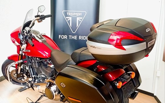 Gebrauchtmotorrad Harley-Davidson Softail Sport Glide FLSB - Bild 3