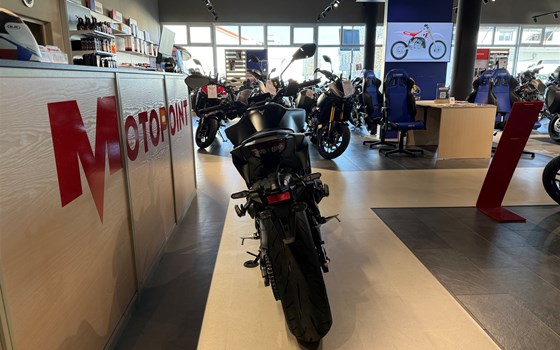 Gebrauchtmotorrad Yamaha MT-09 35kW - Bild 8