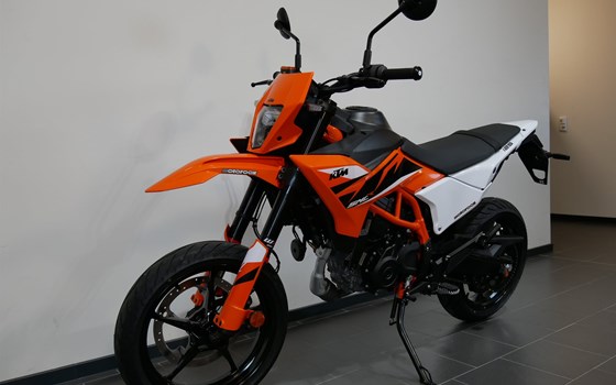 Neufahrzeug KTM 125 SMC R - Bild 4