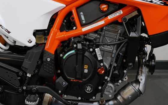 Neufahrzeug KTM 125 SMC R - Bild 8
