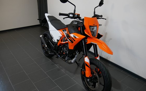 Neufahrzeug KTM 125 SMC R - Bild 5