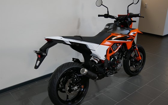 Neufahrzeug KTM 125 SMC R - Bild 6