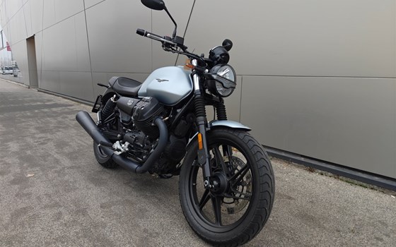 Gebrauchtmotorrad Moto Guzzi V7 Stone - Bild 2