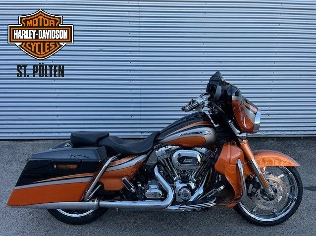Harley-Davidson CVO Street Glide FLHXSE (Black Diamond & Inferno Orange) - Bild 1