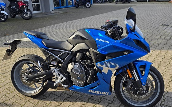 Gebrauchtmotorrad Suzuki GSX-8R - Bild 4