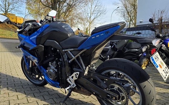 Gebrauchtmotorrad Suzuki GSX-8R - Bild 6