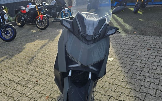 Gebrauchtmotorrad Yamaha XMAX 125 - Bild 5