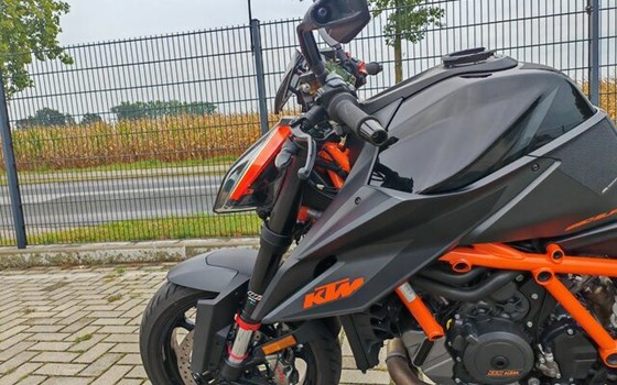 Gebrauchtmotorrad KTM 1290 Super Duke R - Bild 13