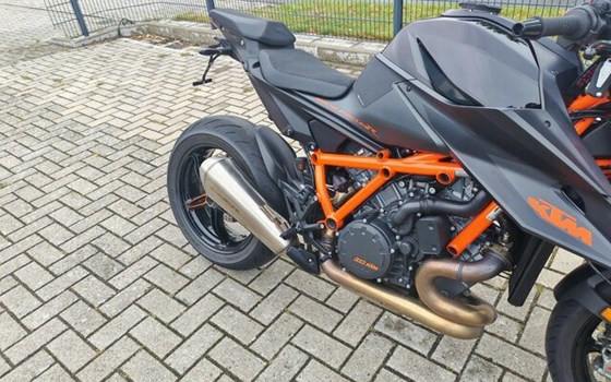 Gebrauchtmotorrad KTM 1290 Super Duke R - Bild 9