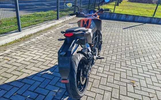 Gebrauchtmotorrad KTM 125 Duke - Bild 12