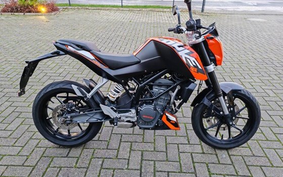 Gebrauchtmotorrad KTM 125 Duke - Bild 16