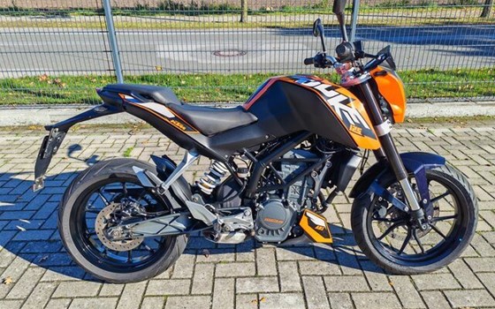Gebrauchtmotorrad KTM 125 Duke - Bild 8