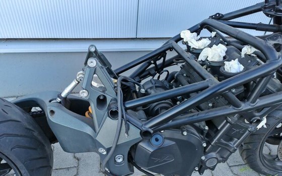 Gebrauchtmotorrad MV Agusta Brutale 920 - Bild 12