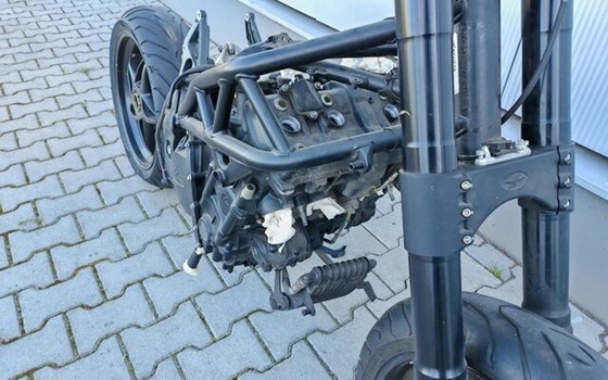 Gebrauchtmotorrad MV Agusta Brutale 920 - Bild 3