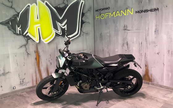 Gebrauchtmotorrad Husqvarna Svartpilen 701 - Bild 2